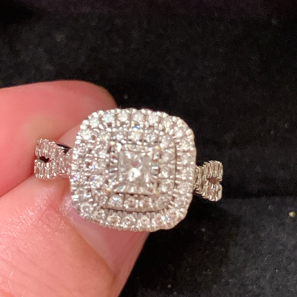 1 cttw Diamond Gold Ring - Picture 8 of 8